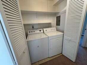 48 Bigelow Ave in Watertown, MA - Building Photo - Building Photo