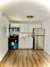 110 W Willow Dr in Roseland, IN - Building Photo - Building Photo