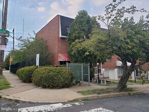 4729 Melon St in Philadelphia, PA - Building Photo - Building Photo