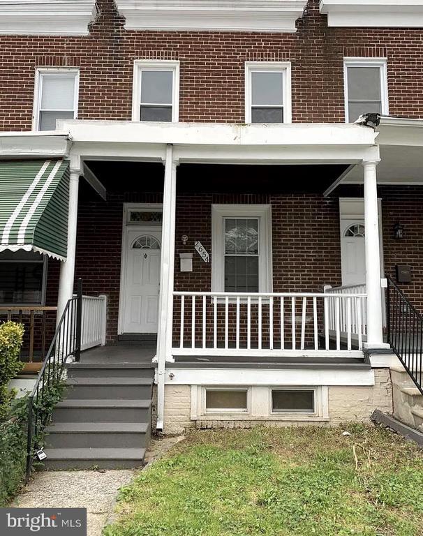 property at 2654 Lehman St