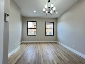 3605 Bergenline Ave, Unit F in Union City, NJ - Foto de edificio - Building Photo