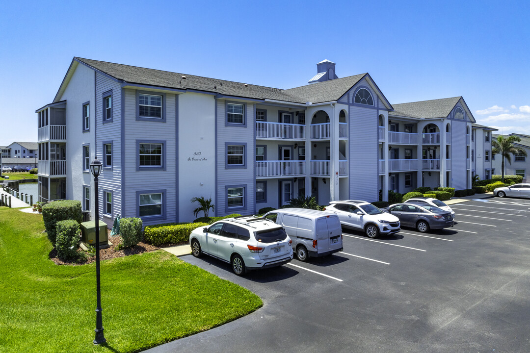 Harbor Isles 1 in Cocoa Beach, FL - Building Photo