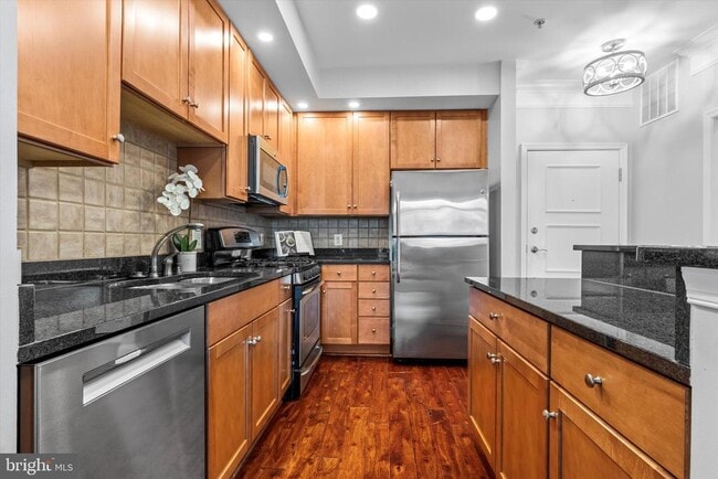 1451 Belmont St NW in Washington, DC - Building Photo - Building Photo