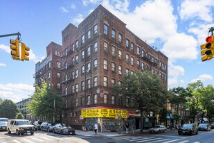 581 Flatbush Ave in Brooklyn, NY - Building Photo