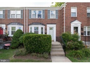 138 Brandon Rd in Baltimore, MD - Building Photo