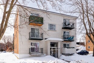 590 Lartigue Rue in Laval, QC - Building Photo