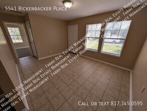5541 Rickenbacker Pl in Fort Worth, TX - Building Photo - Building Photo
