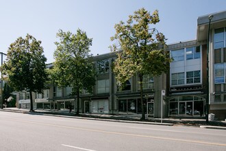 2299 Burrard St in Vancouver, BC - Building Photo - Building Photo