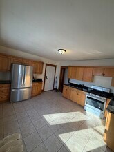 1910 Lasalle St, Unit 1910 LaSalle st in Racine, WI - Building Photo - Building Photo