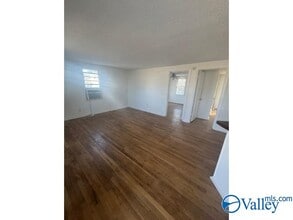 118 Brockway Ave in Owens Cross Roads, AL - Building Photo - Building Photo