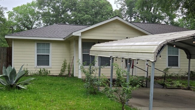 property at 10635 Royal Cavins Dr