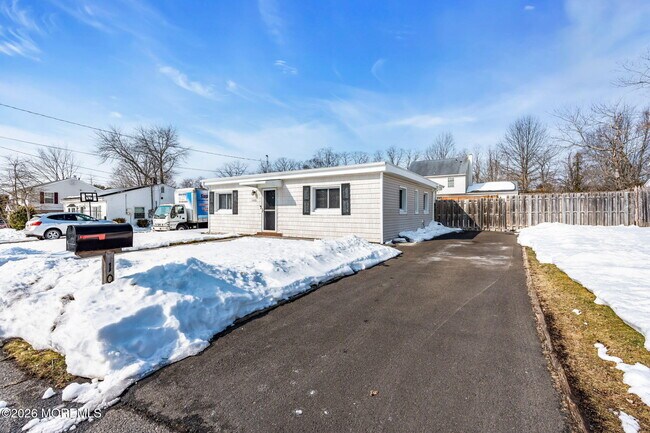 105 Center St in Neptune City, NJ - Building Photo - Building Photo