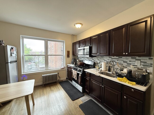 property at 160 Vroom St