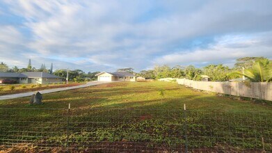 15-1562-1562 11th Ave in Keaau, HI - Building Photo - Building Photo