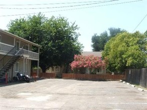 6004 Martin Luther King Jr Blvd in Sacramento, CA - Building Photo - Other