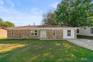 505 Curry Ave in Copperas Cove, TX - Building Photo