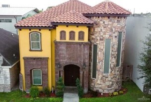 14 Toni Ln in Mission, TX - Building Photo