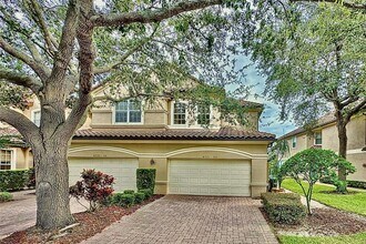 8731 The Esplanade in Orlando, FL - Building Photo - Building Photo