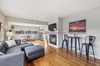 35 Greenbrae Boardwalk in Kentfield, CA - Building Photo - Building Photo