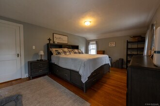 49 Taylor Rd in West Hartford, CT - Building Photo - Building Photo