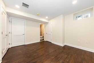 28 Albion St in Medford, MA - Foto de edificio - Building Photo