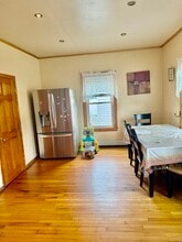 9 Newhall St in Lowell, MA - Building Photo - Building Photo