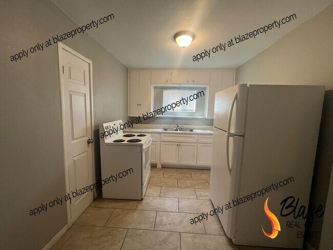 1403 Boyd St in Borger, TX - Building Photo - Building Photo