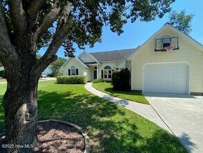 2601 Hargate Ct in Wilmington, NC - Building Photo - Building Photo