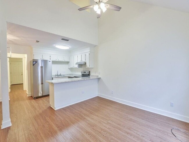 948 S Lipona Rd in Tallahassee, FL - Building Photo - Building Photo