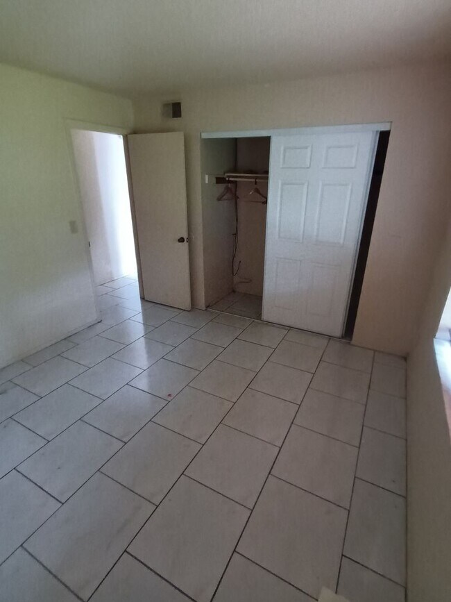 1900 Honour Rd in Orlando, FL - Building Photo - Building Photo