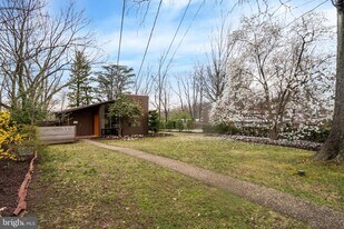 3315 Pendleton Dr in Silver Spring, MD - Building Photo