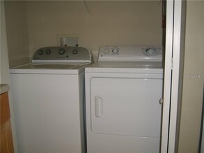 8818 Villa View Cir in Orlando, FL - Building Photo - Building Photo