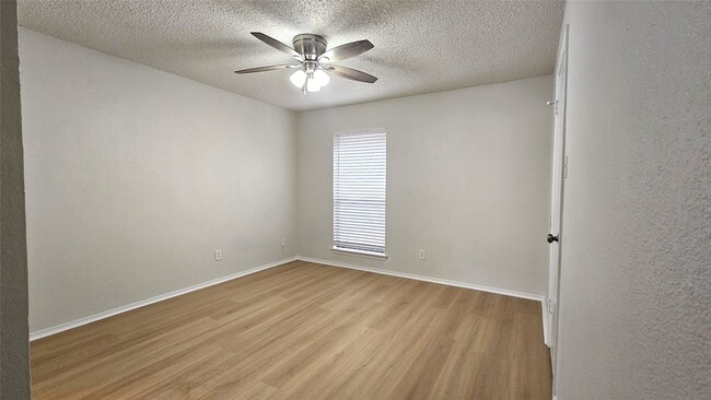 1605 5th Ave, Unit 11 in Fort Worth, TX - Foto de edificio - Building Photo