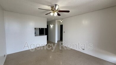 1125 Young St in Honolulu, HI - Building Photo - Building Photo