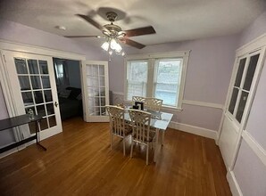 55 Gordon Ave, Unit 2 in Boston, MA - Foto de edificio - Building Photo