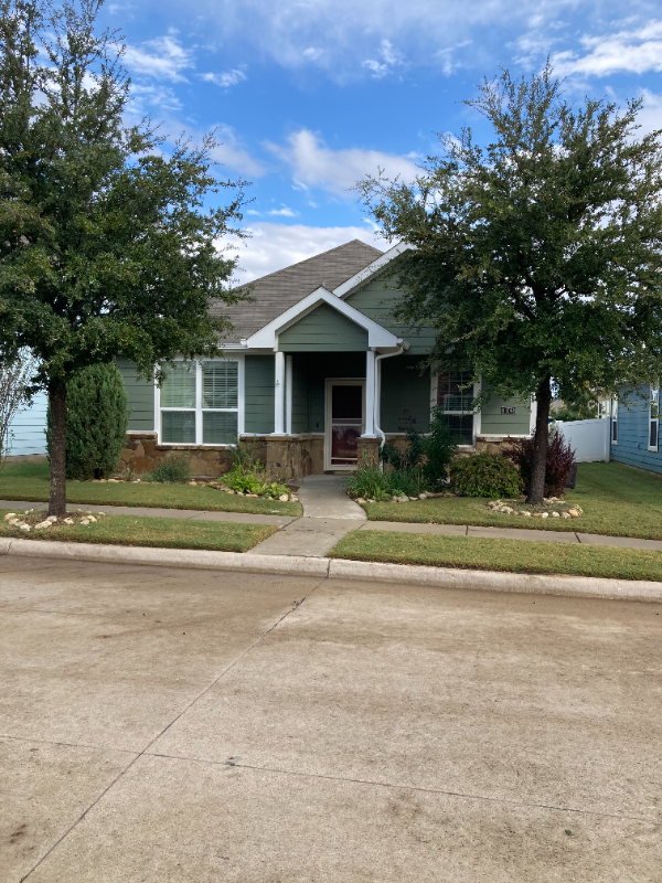 11048 Kinston St in Fort Worth, TX - Building Photo - Building Photo