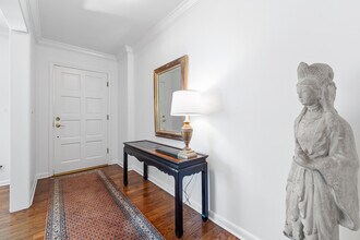 107 Cruiser Rd N in North Palm Beach, FL - Building Photo - Building Photo