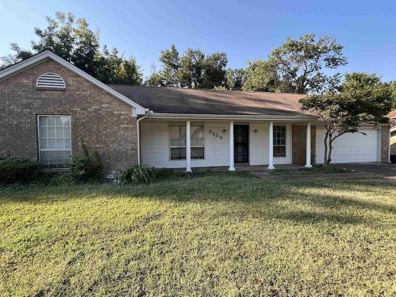 5159 Longmeadow Cove in Memphis, TN - Foto de edificio