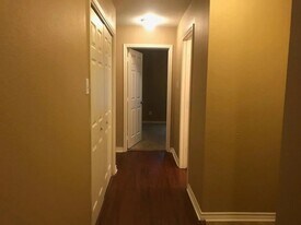604 N Trinity St, Unit A in Gilmer, TX - Building Photo