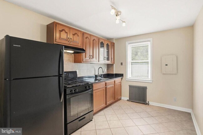 property at 3116 Leighton Ave