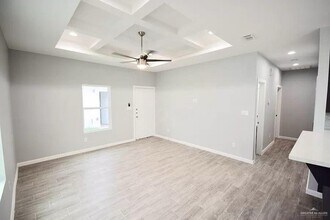 1412 S Iris St in Pharr, TX - Building Photo - Building Photo