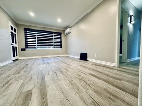 1220 N Cordova St, Unit 1220 in Burbank, CA - Building Photo - Building Photo