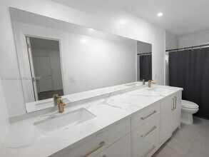 5416 Jefferson St in Hollywood, FL - Building Photo - Building Photo