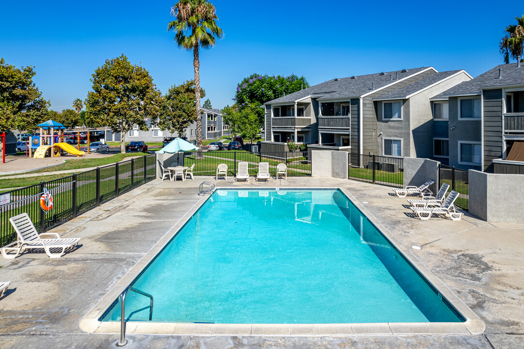 Park West Apartments in Chino, CA - Building Photo