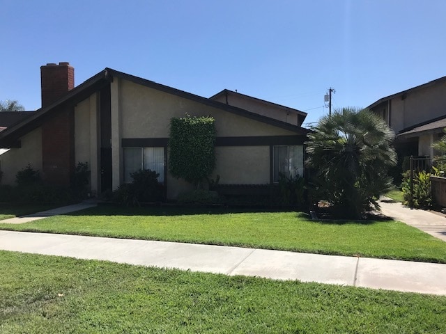 1082 W Pine St, Unit #B in Upland, CA - Foto de edificio - Building Photo