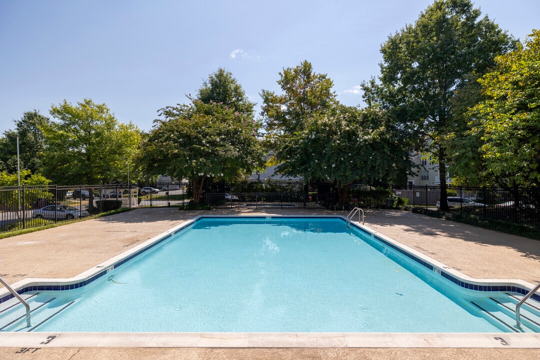 Acclaim at Sterling in Sterling, VA - Foto de edificio