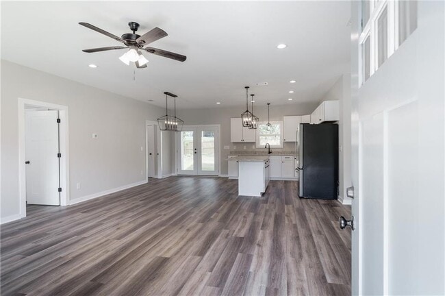 12 New St in Newnan, GA - Building Photo - Building Photo