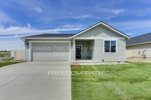 176 Inkwood St in Post Falls, ID - Building Photo