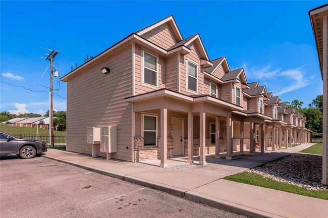 property at 2002 20th St