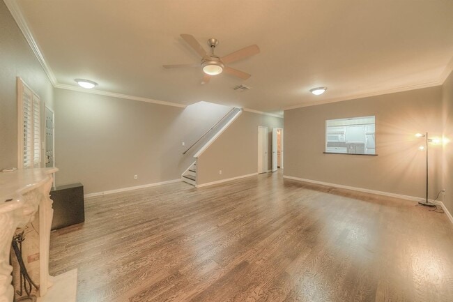 property at 17583 Red Oak Dr